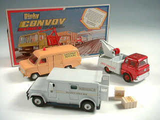 Lot 582 - DINKY TOYS GB (3)