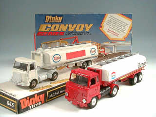 Lot 593 - DINKY TOYS GB (2)
