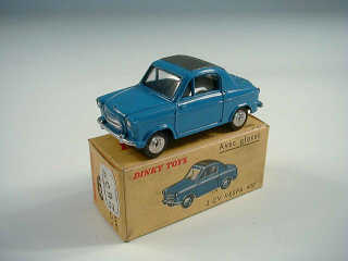 Lot 440 - DINKY TOYS (FRANCE) (1)