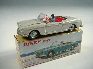 Lot 393 - DINKY TOYS FRANCE (1)