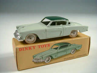 Lot 452 - DINKY TOYS FRANCE (1)