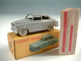 Lot 457 - DINKY TOYS (FRANCE) (1)