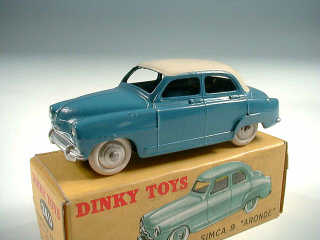 Lot 425 - DINKY TOYS (FRANCE) (1)