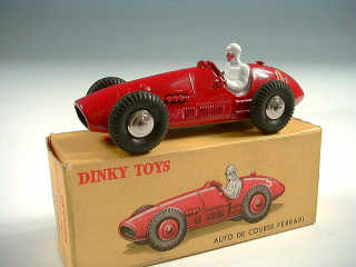 Lot 463 - DINKY TOYS (FRANCE) (1)