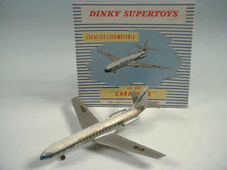 Lot 827 - DINKY TOYS FRANCE (1)
