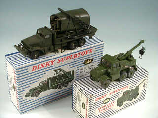 Lot 835 - DINKY TOYS DIVERS (2)