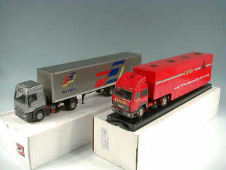 Lot 485 - OLD CARS & LBS (2)