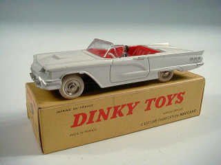 Lot 343 - DINKY TOYS FRANCE (1)