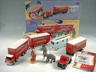 Lot 522 - CORGI TOYS (GB) (2)