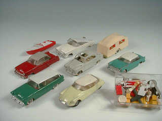 Lot 611 - SOLIDO & DIVERS (8)
