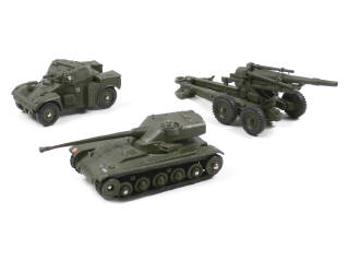 Lot 375 - DINKY TOYS (FRANCE) (3)