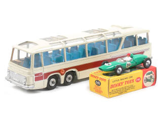 Lot 425 - DINKY TOYS (GB) (2)