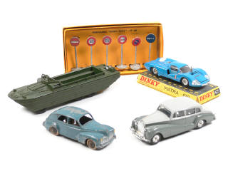 Lot 406 - DINKY TOYS (FRANCE) (5)