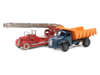 Lot 360 - DINKY TOYS (FRANCE) (2)