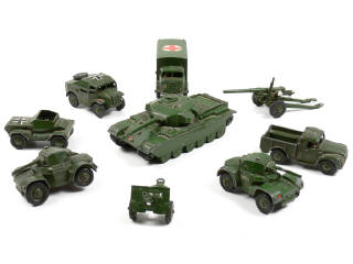 Lot 444 - DINKY TOYS (GB) (9)