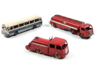 Lot 389 - DINKY TOYS (FRANCE) (3)