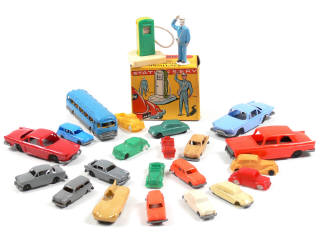 Lot 269 - DIVERS (20)