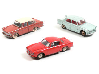 Lot 204 - DINKY TOYS (FRANCE) (3)