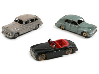 Lot 206 - DINKY TOYS (FRANCE) (3)