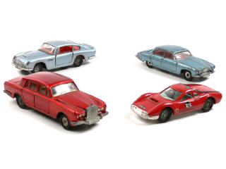 Lot 247 - DINKY TOYS (GB) (4)