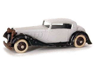 Lot 140 - DINKY TOYS GB (1)