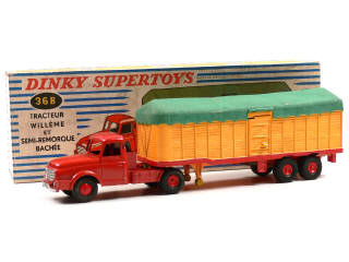 Lot 449 - DINKY TOYS (FRANCE) (1)
