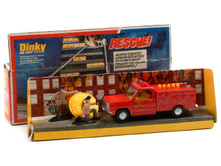 Lot 592 - DINKY TOYS (GB) (1)