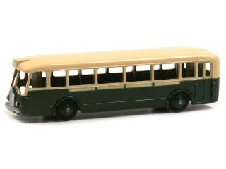 Lot 437 - DINKY TOYS (FRANCE) (1)
