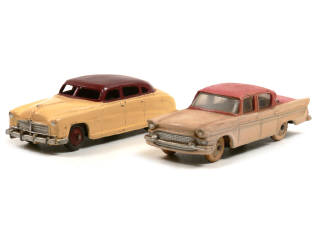 Lot 627 - DINKY TOYS (GB) (2)