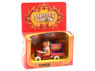 Lot 203 - CORGI TOYS (GB) (1)