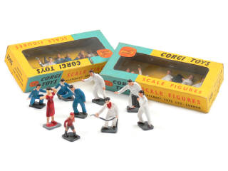 Lot 216 - CORGI TOYS (GB) (2)