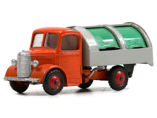 Lot 230 - DINKY TOYS (GB) (1)