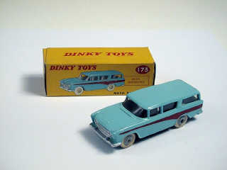 Lot 330 - DINKY TOYS (GB) (1)