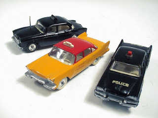 Lot 75 - DINKY TOYS GB (3)