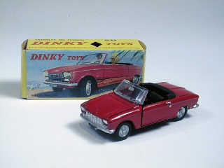 Lot 156 - DINKY TOYS FRANCE (1)