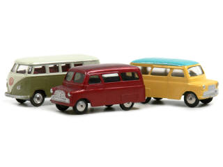 Lot 395 - CORGI TOYS (GB) (3)
