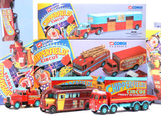 Lot 401 - CORGI TOYS (GB) (10)