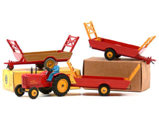 Lot 343 - DINKY TOYS (GB) (4)