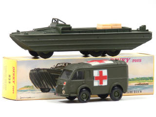Lot 261 - DINKY TOYS (FRANCE) (2)