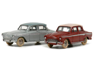 Lot 253 - DINKY TOYS (FRANCE) (2)