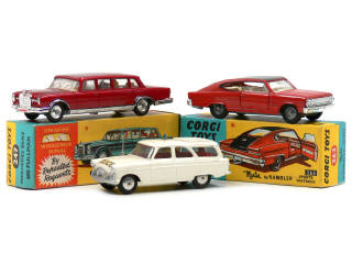 Lot 394 - CORGI TOYS (GB) (3)