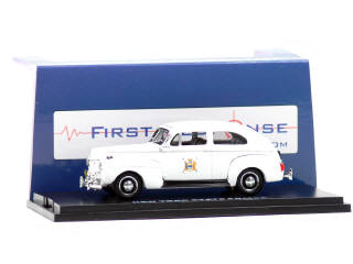 Lot 600 - FIRST RESPONSE REPLICAS (USA) (1)