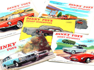 Lot 278 - DINKY TOYS (FRANCE) (5)