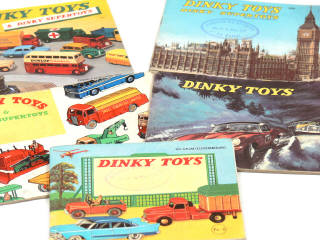 Lot 350 - DINKY TOYS (GB) (5)