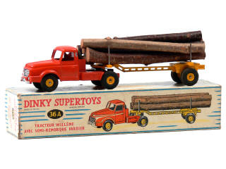 Lot 540 - DINKY TOYS (FRANCE) (1)