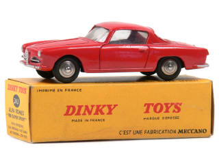 Lot 526 - DINKY TOYS (FRANCE) (1)