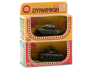 Lot 820 - ZEE TOYS (HONG KONG) (2)