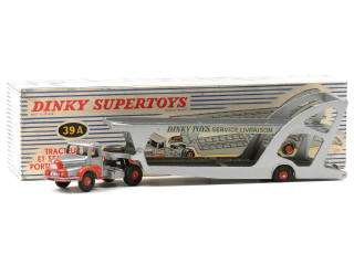 Lot 566 - DINKY TOYS (FRANCE) (1)