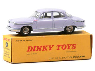 Lot 539 - DINKY TOYS (FRANCE) (1)