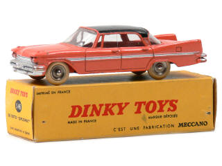 Lot 538 - DINKY TOYS (FRANCE) (1)